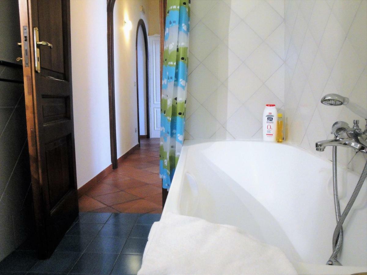 Umberto I Holiday House Naples Extérieur photo